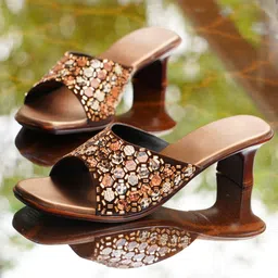 Froh Feet Embellished Block Heel Sandals-41