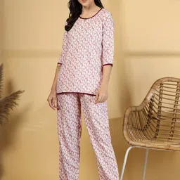 KLOTTHE Women Peach Floral Cotton Blend Night Suit-32