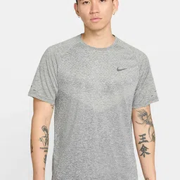 Nike Stride Dri-FIT ADV Short-Sleeve Running Tshirt-image-14