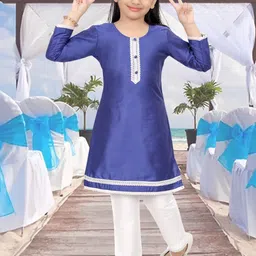 Pehanaava Girls Regular Thread Work Kurta with Trousers-image-20