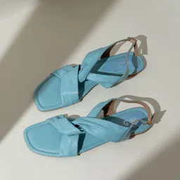 Inc 5 Women Open Toe Flats with Bows-image-61