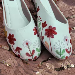 DESI COLOUR Women Printed Ethnic Mules with Embroidered Flats-15