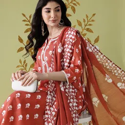 Anouk Women Indie Floral Printed Regular Kurta with Trouser & Dupatta-picture-7