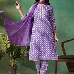AMRUTVARSHA CREATION Women Floral Printed Regular Gotta Patti Kurta with Trousers & With Dupatta-6