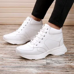 riffway Men Lace-Ups Sneakers-image-41
