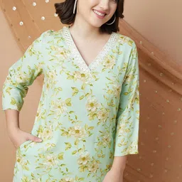 Melange by Lifestyle Women Floral Printed V-Neck A-Line Kurta-picture-11