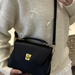 HAUTE SAUCE by Campus Sutra Leather Structured Shoulder Bag with Tasselled-10