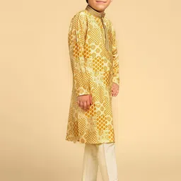 KISAH Boys Geometric Printed Mandarin Collar Neck Cotton Blend Straight Kurta-image-34