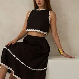 Virgio Brielle Ric Rac Sleeveless Lace Top & Skirt Co-Ords-picture-36