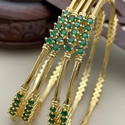 FIRST TOUCH Green Brass Bangle-56