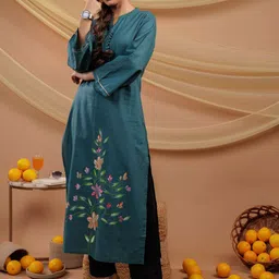 Yufta Floral Printed Flared Sleeves Cotton Straight Kurta-picture-25