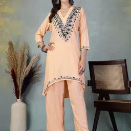 Clora Creation V Neck Tunic With Palazzo Co-Ords-image-67