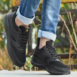 OFF LIMITS Men Black Mesh Memory Foam Non-Marking Sports Shoes image 3