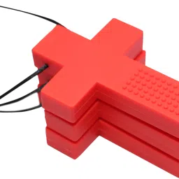 speechgears CROSS PENDANT RED Teether image 4