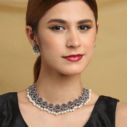 Sangria Silver-Toned & Red Silver-Plated Stone-Studded & Beaded Jewellery Set-picture-20