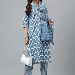 misbis Floral Printed Thread Work Pure Cotton Kurta With Trousers & With Dupatta image 2