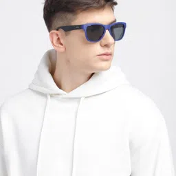 OPIUM Unisex Lens & Wayfarer Sunglasses With Polarised and UV Protected Lens image 3