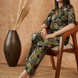 Sangria Floral Printed Shirt With Trousers-picture-42