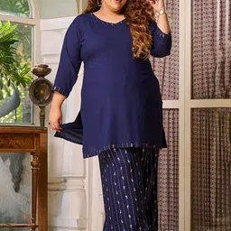 PrettyPlus by Desinoor.com Printed Kurta with Palazzos image 2
