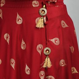 PrettyPlus by Desinoor.com Foil-Printed Flared Maxi Skirt image 4