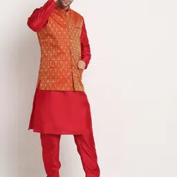 KRAFT INDIA Men Maroon Kurta and Churidar with Nehru jacket-picture-20