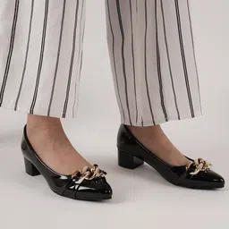 DressBerry Women Embellished Block Pumps-31