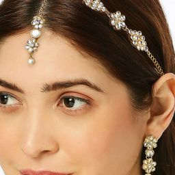 OOMPH Kundan Studded & Beaded Jewellery Set-image-14
