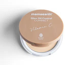 Glow Oil Control Compact SPF 30 with Vitamin C & Turmeric for 2X Instant Glow Compact-11