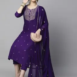 Women Cotton Rayon Kurti Pant Dupatta Set-image-6