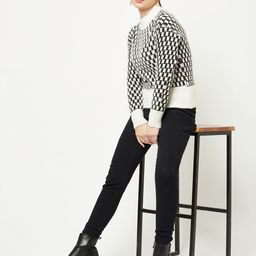 Crimsoune Club Women White & Black Pullover with Fuzzy Detail-image-59