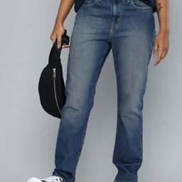 Levis Women 724 Slim Straight Fit High-Rise Light Fade Stretchable Jeans-image-97