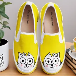 THE QUIRKY NAARI Women Printed Slip-On Sneakers-37