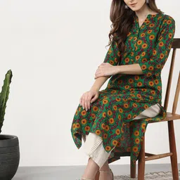 Sangria Women Green & Mustard Yellow Printed Straight Kurta-17