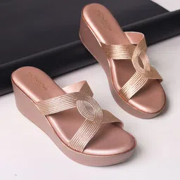 Monrow Women Tinley Rose Gold Flatform Heels-41