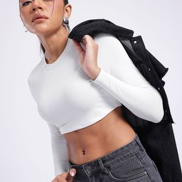 glitchez Notable Basics Crop Fitted Top-picture-49