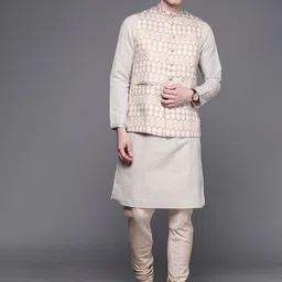 Manu Men Grey Regular Kurta with Churidar & Nehru Jacket-picture-15