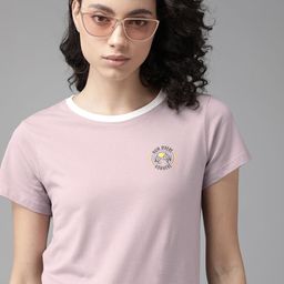 The Roadster Lifestyle Co Women Mauve Solid Round Neck Pure Cotton T-shirt-image-7