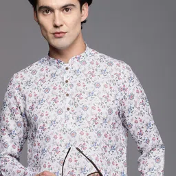 Manyavar Men White & Blue Floral Printed Short Kurta-image-89