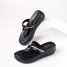 Monrow PU Flatform Sandals-image-23