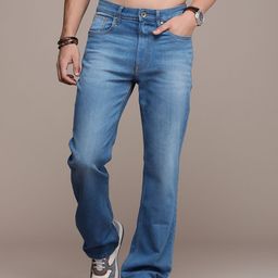 Roadster Men Bootcut Light Fade Stretchable Jeans-picture-12