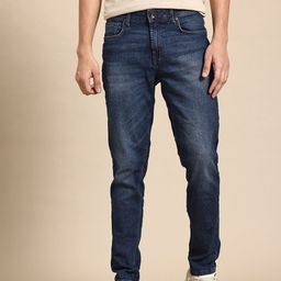 United Colors of Benetton Men Slim Tapered Fit Mid-Rise Light Fade Stretchable Jeans-image-90