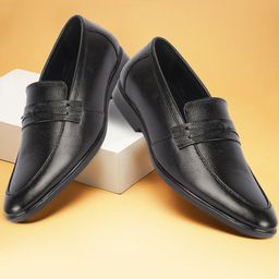 FAUSTO Men Textured Leather Formal Loafers-image-63