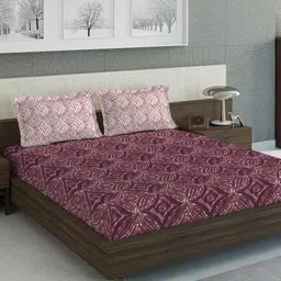 DDecor Burgundy & White Printed Double King Bed Cover With 2 Pillow Covers-image-88
