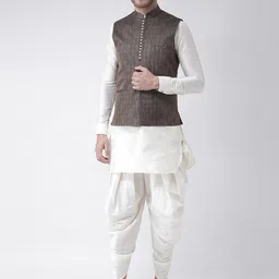 DEYANN Men Off-White Self Design Kurta with Patiala-picture-11