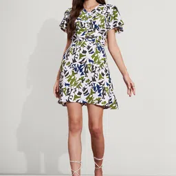 DressBerry Floral Print Flared Sleeve Crepe Empire Dress-image-88