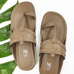 THE MADRAS TRUNK Men Taupe Kolhapuris Comfort Sandals-picture-36