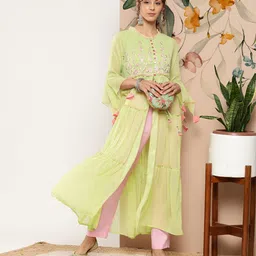Juniper Women Green Embroidered Bell Sleeves Thread Work Kurta-image-19
