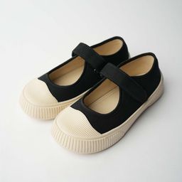 Theater Apparel Women Colourblocked Canvas Velcro Sneakers-29
