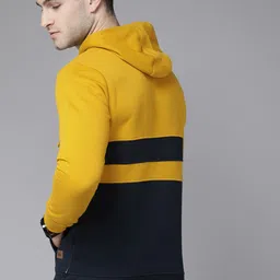 Roadster Men Mustard Yellow & Navy Blue Colourblocked Hooded Sweatshirt image 4