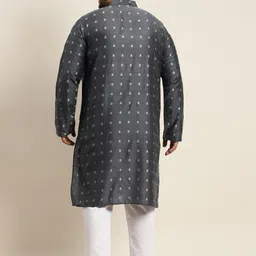 SOJANYA PLUS Men Grey Self Design Kurta with Pyjamas image 5